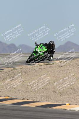 media/Oct-02-2025-Racers Edge (Thu) [[2c91cb6ab3]]/3-B Group/Session 4-Turn 12 (1pm)/